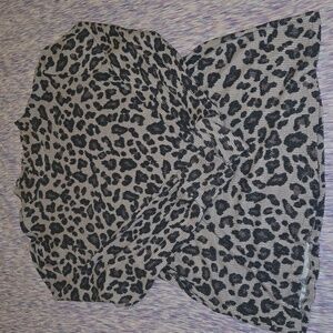 Maurices Women's 24/7 Leopard Print Mock Turtleneck Gray and Black Size L NWOT